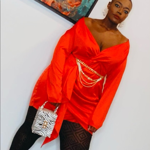 Faux silk mini dress plus size - Picture 4 of 5